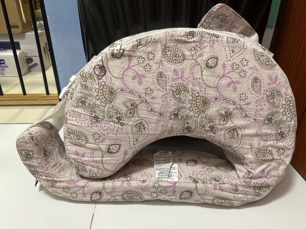 My Breast Friend Breastfeeding Pillow, Babies & Kids, Nursing