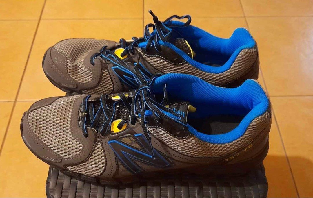 New balance 750 v2 mens hotsell