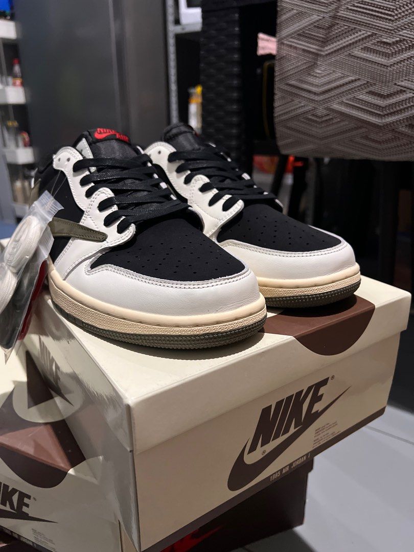Ua travis clearance scott 1