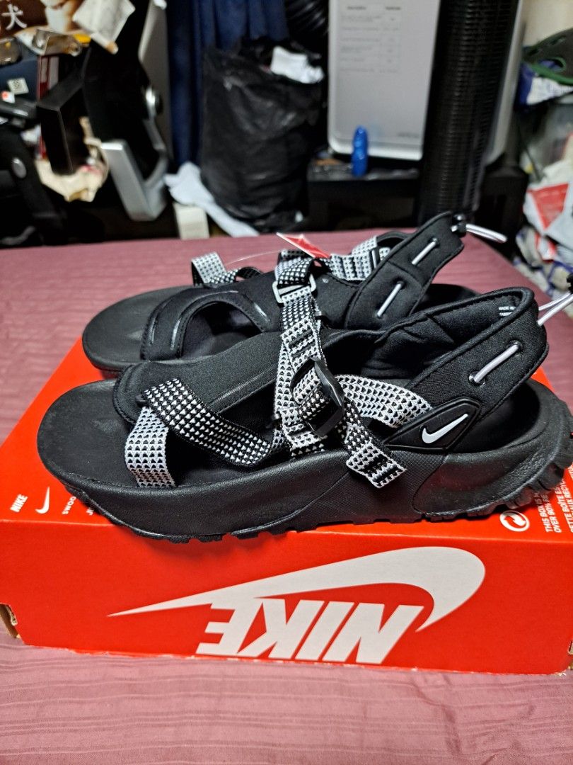 Nike oneonta sandal fit uk7
