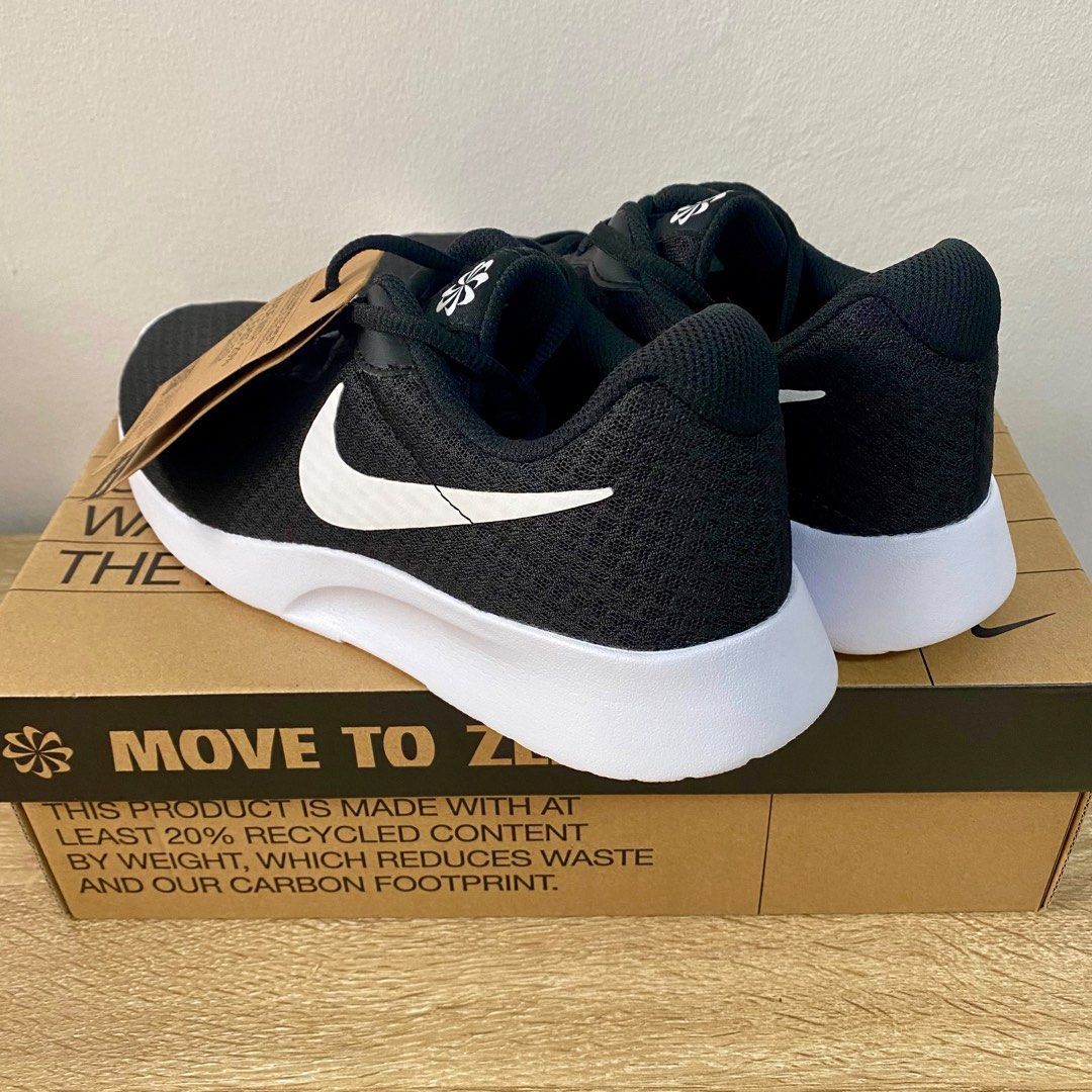 Nike Tanjun Shoes Size 8 US men 9.5 US women Men s Fashion