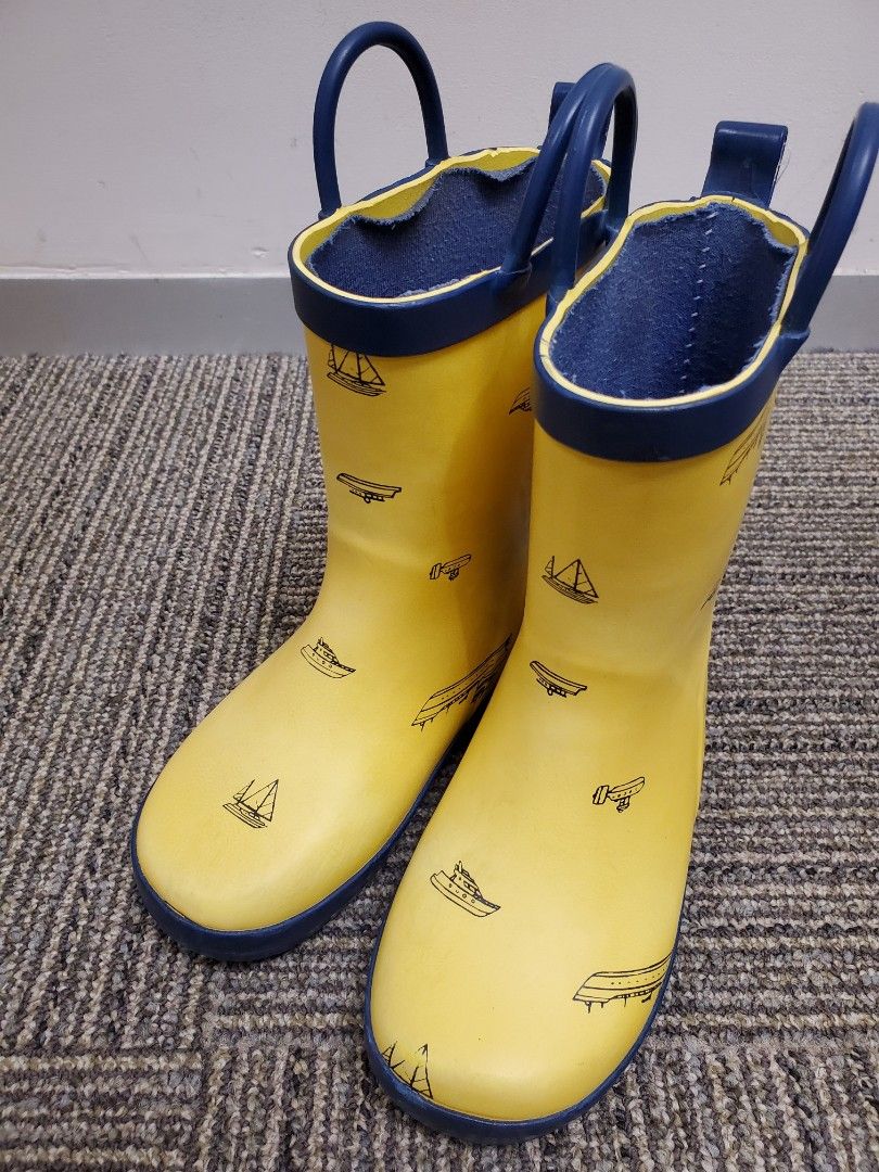Old navy toddler rain top boots