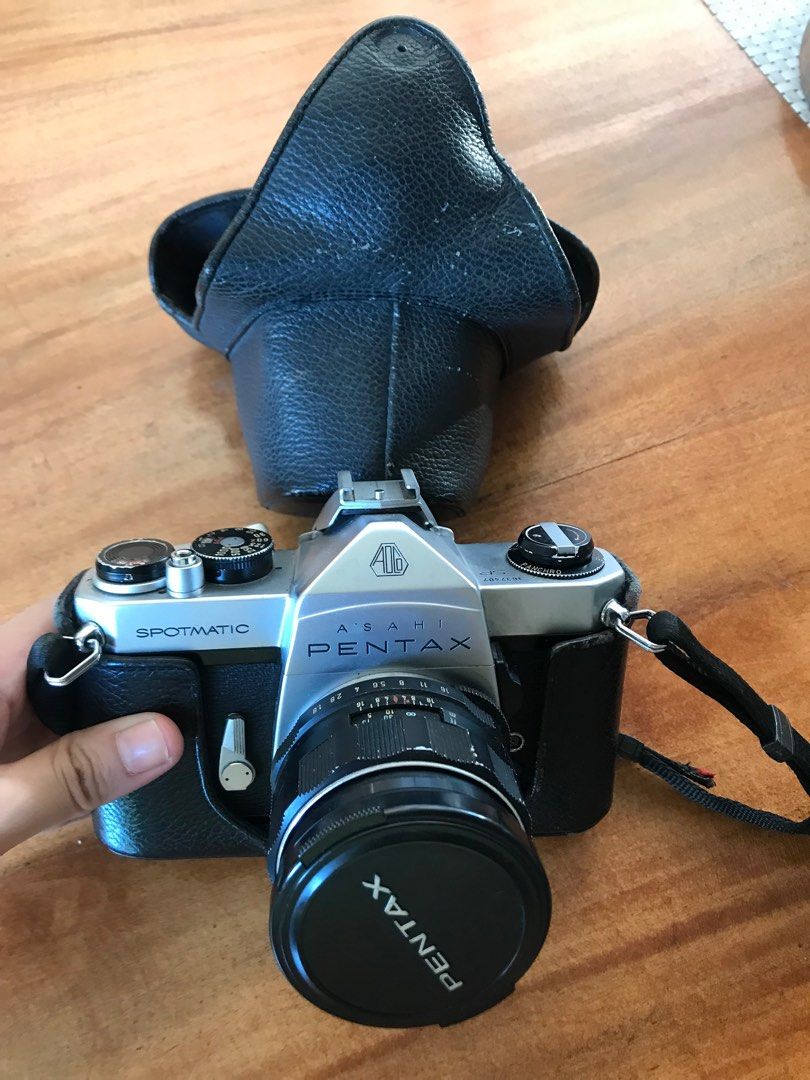 Pentax Spotmatic (Category: Cameras) located in Tuao. Submitted by whimsystuff (Listing ID 1242252053, Image 1). Description: I am selling retro cameras and cam accessories of my late dad’s. Pls check my listings for more if you are a retro cam enthusiast. Pls note that all of which I am not sure if it’s in a working condition as I do not know how to use old cams. Selling them as is..