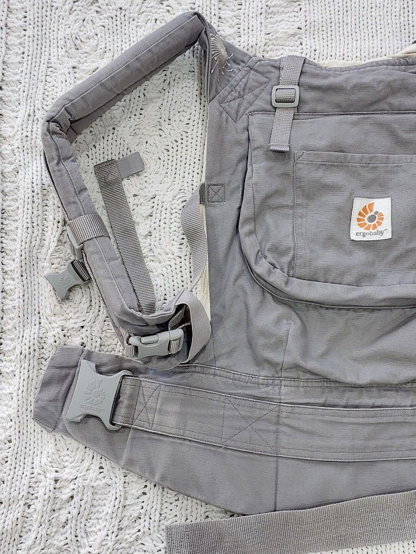 Ergobaby starburst carrier online