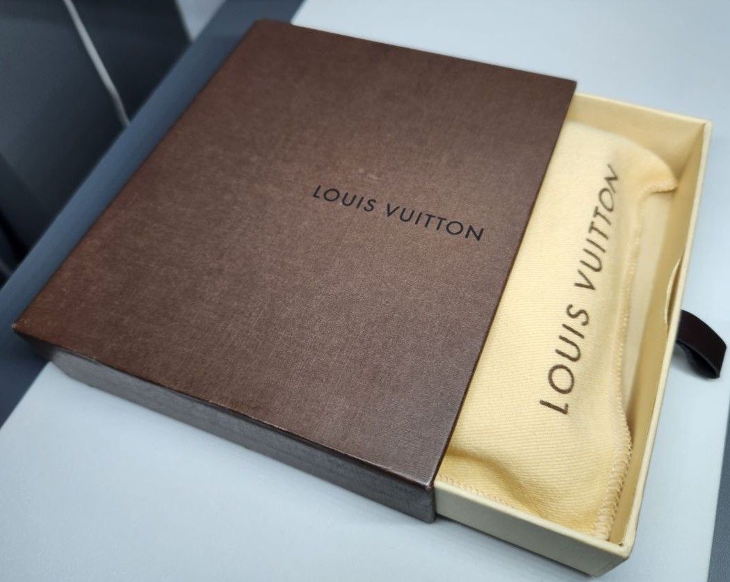 Louis Vuitton Pre-loved Zippy Coin Purse