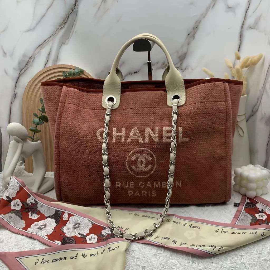 Pre-order] CHANEL Canvas Deauville Tote Bag (Red / Silver), Luxury, Bags &  Wallets on Carousell
