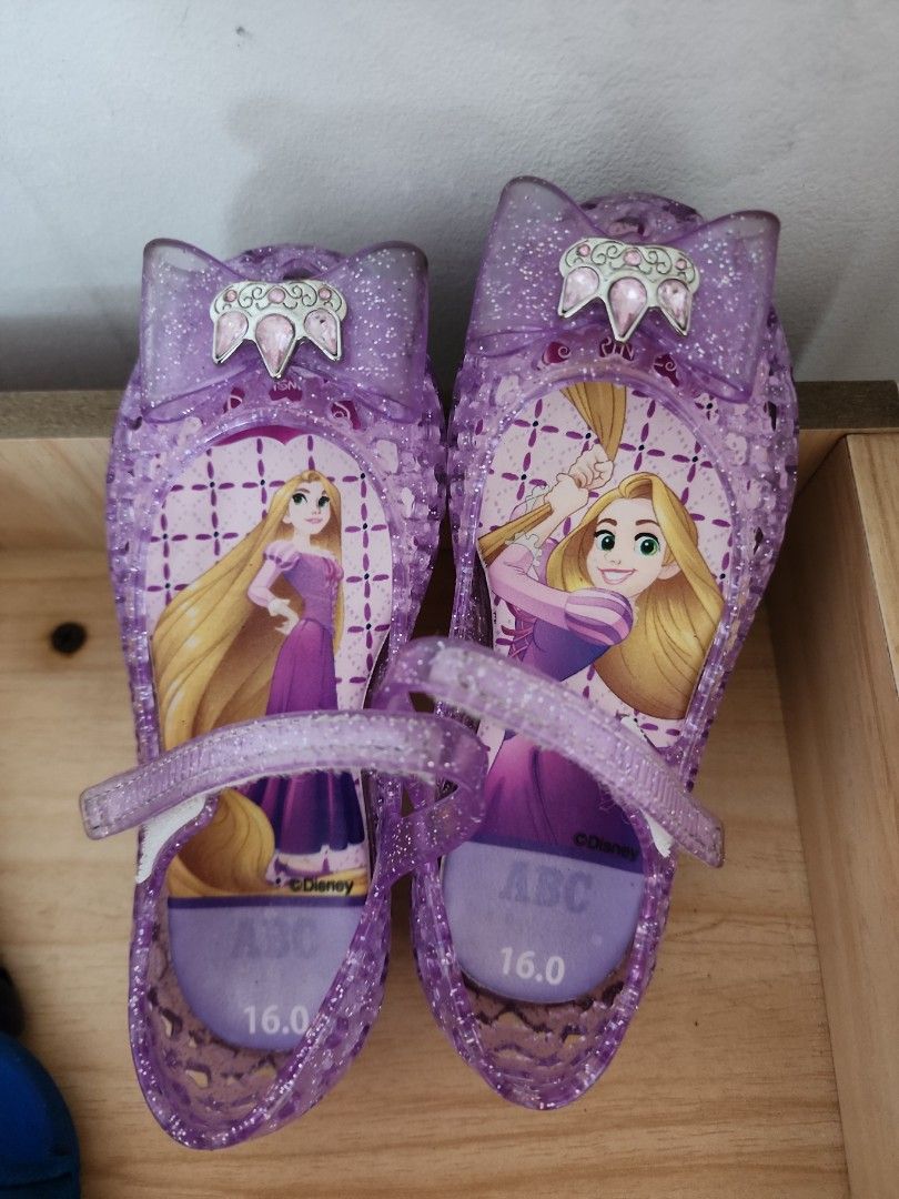 Tangled Rapunzel Custom Slide Sandals Unisex for Boyfriend or Girlfriend  Gift, Birthday Gift, and Others - Etsy