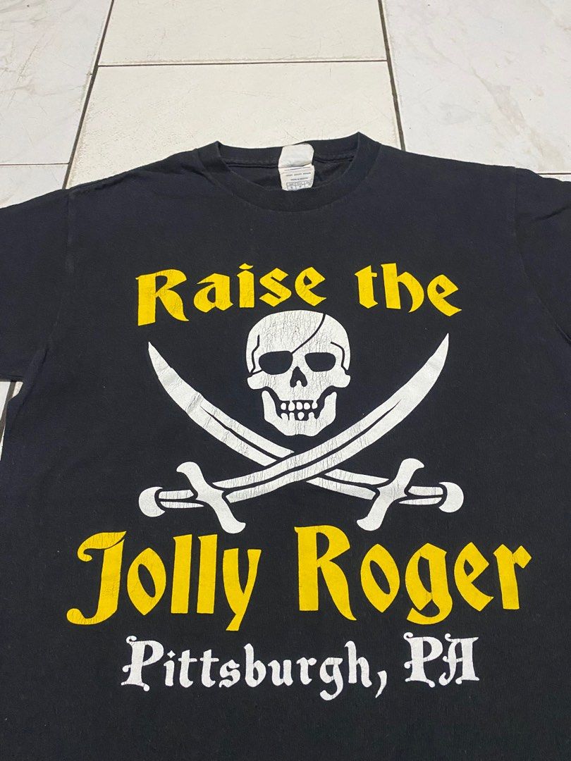 Gildan, Shirts, Gildan Men Tshirt Pittsburgh Pirates Raise The Jolly Roger  Used 76