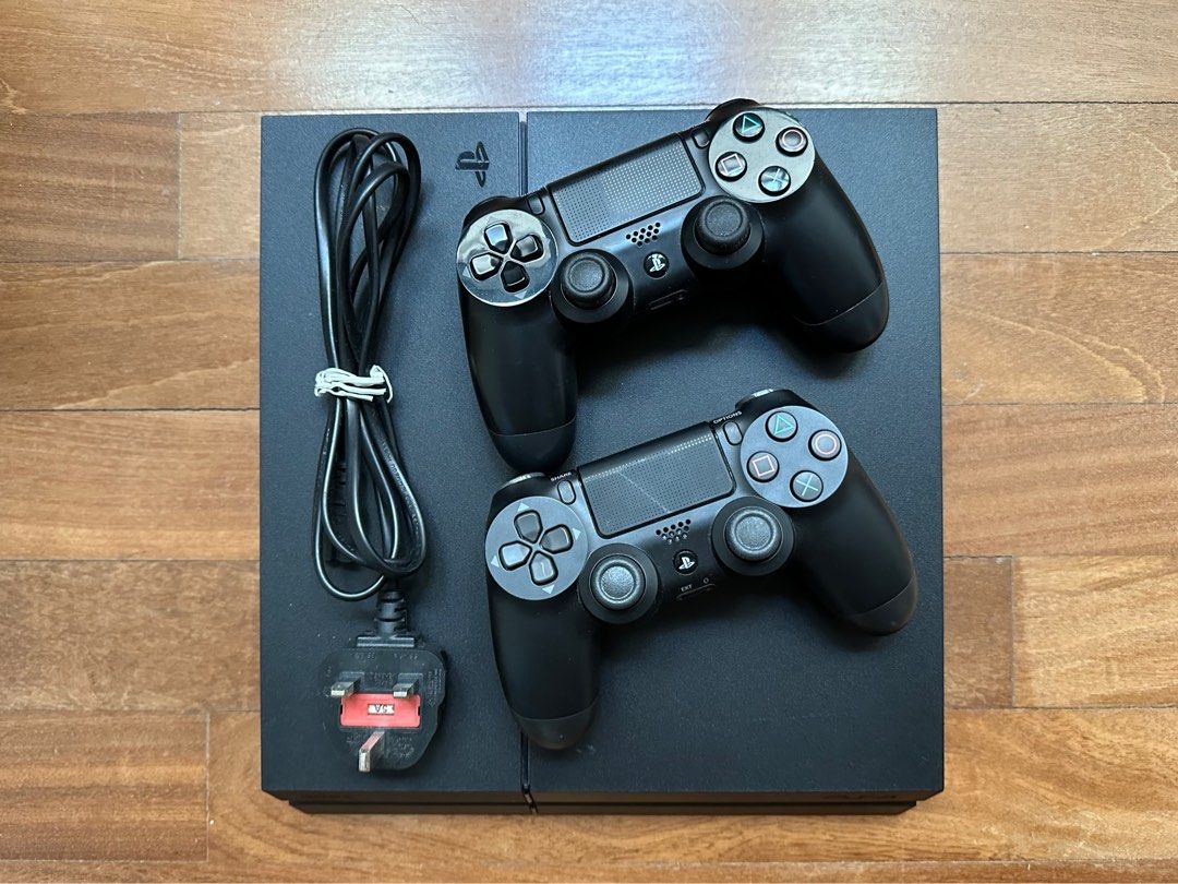 Two ps4 controllers deals