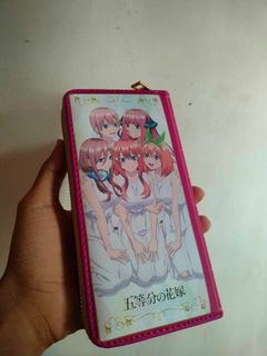 (Category: ) located in . Submitted by onichampfigures (Listing ID 1242316774, Image 1). Description: .