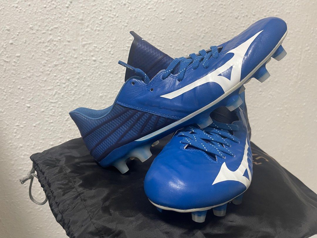 Mizuno rebula 3 mij 2025