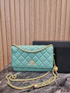 Chanel 22K Wallet On Chain Caviar Dark Green LGHW (Microchip)