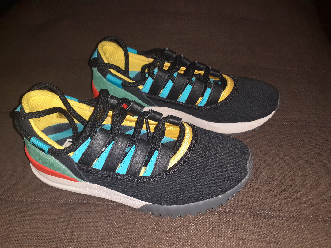 onitsuka tiger jepang