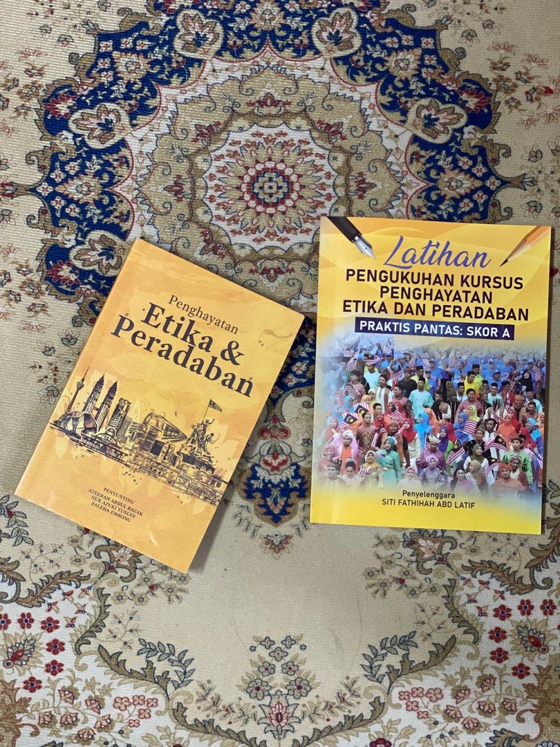 SET PENGHAYATAN ETIKA DAN PERADABAN DAN LATIHAN, Hobbies & Toys, Books
