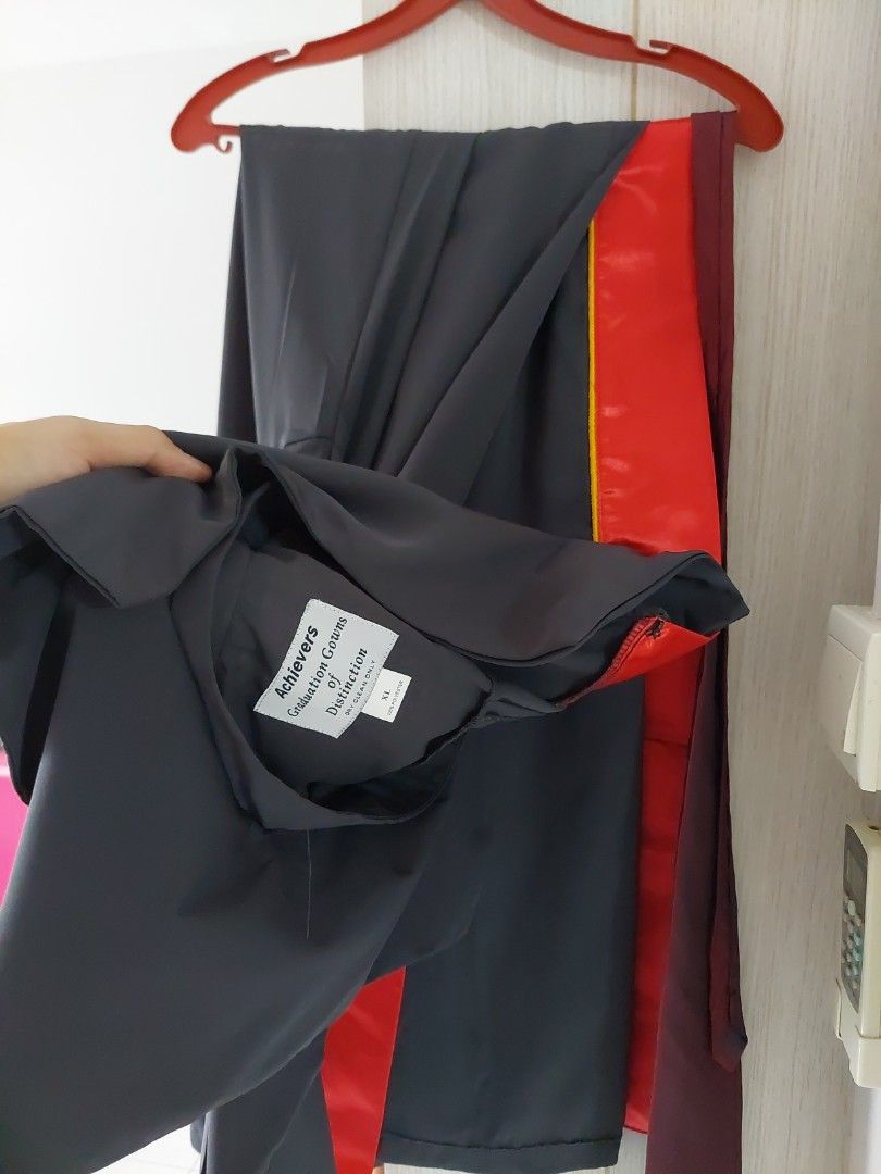 Temasek poly graduation dress, Men's Fashion, Coats, Jackets and ...