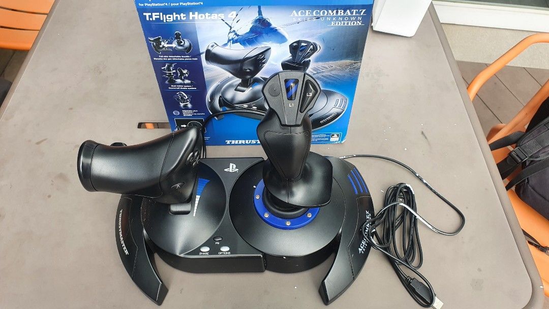 Thrustmaster T. Flight Hots 4 PS5/PS4/PC 