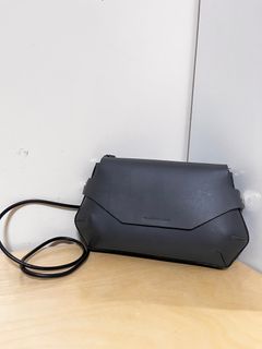 （分類：）位於 。 由 yeeeeeka 提交（商品編號 1242290839，圖片 1）。簡介： 。