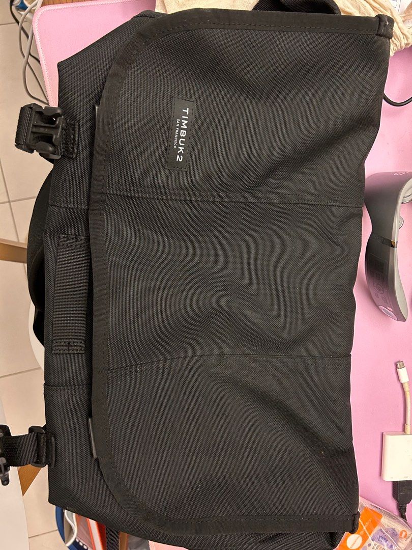 Timbuk2 messenger bag, Men's Fashion, Bags, Backpacks on Carousell