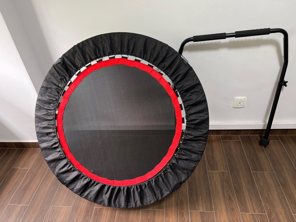 Trampoline, Sports Equipment, Exercise & Fitness, Toning & Stretching