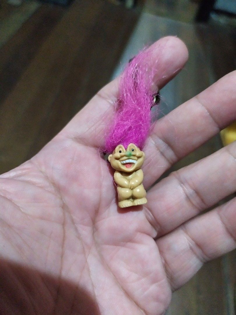 Troll figure keychain (Category: Figurines & Statues) located in Quezon City. Submitted by toys_r_here (Listing ID 1242291284, Image 1). Description: As is po Pa check nlng ng condition sa pics What you see is what you get haggle pwede PM ME FOR MORE QUESTIONS First to pay gets the item ship pwed din Qc area near quezon ave. Payment pwede bdo bpi.