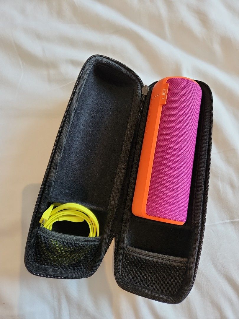 Ue boom hotsell pink