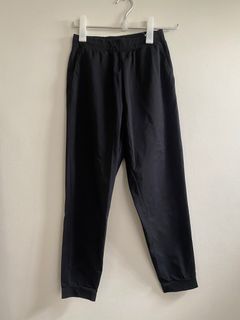 Uniqlo dry fit/airism jogger pants