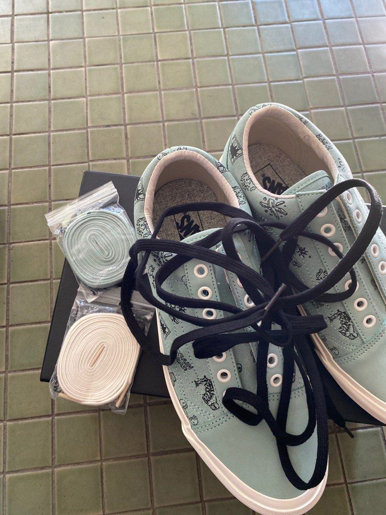 Vans old store skool brain dead