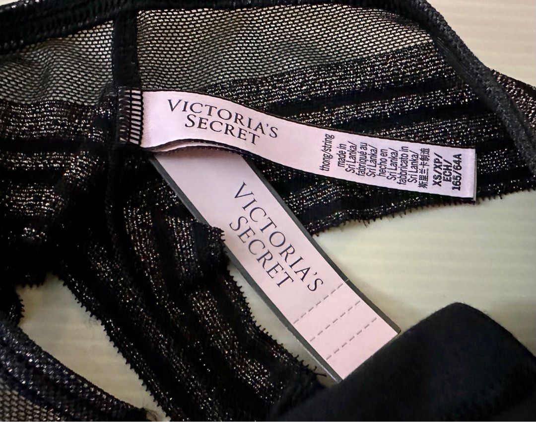 Victoria's Secret Seamless Glitter Thong Panty, Women's Fashion, New  Undergarments & Loungewear on Carousell