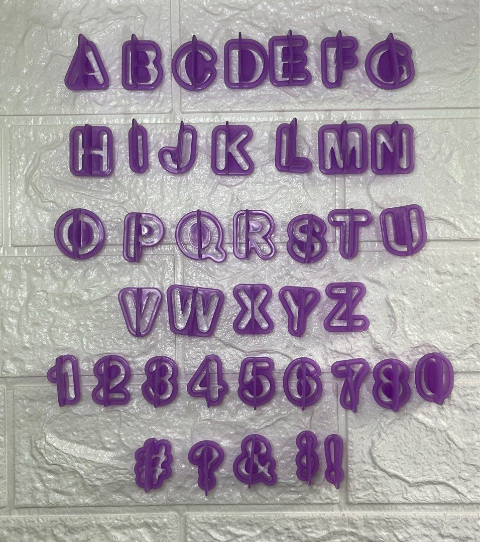 40-pc Fondant Letter Cutter/Stamper (Category: Bakeware) located in Marikina City. Submitted by iyasmommy (Listing ID 1242399251, Image 2). Description: 6 sets available.