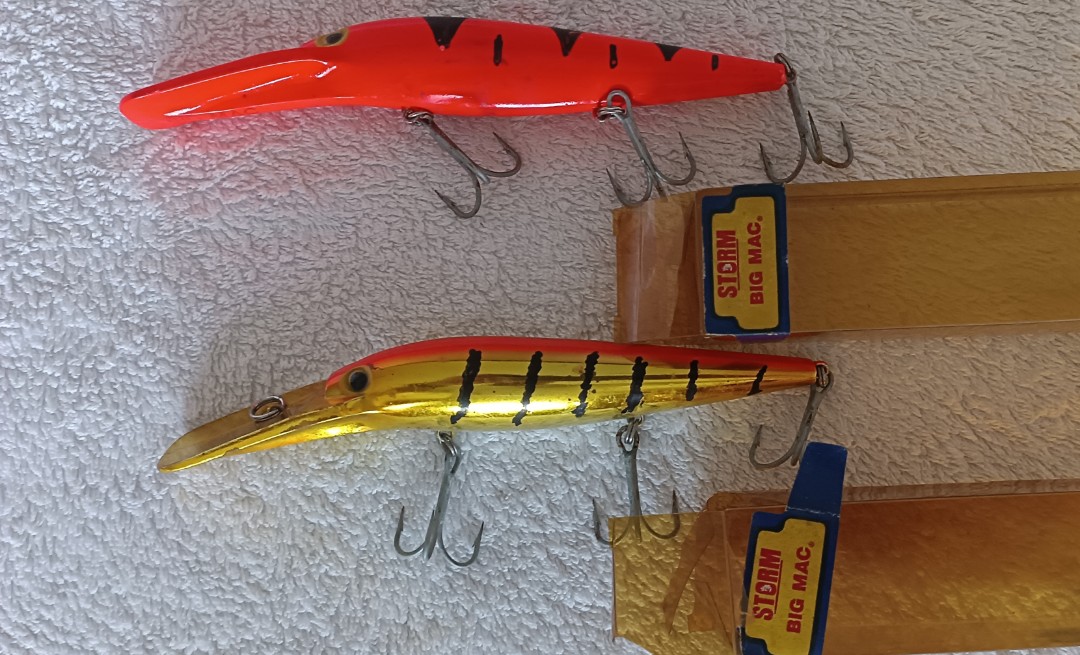 7 inch Storm Big Mac diving lures, Sports Equipment, Fishing on Carousell