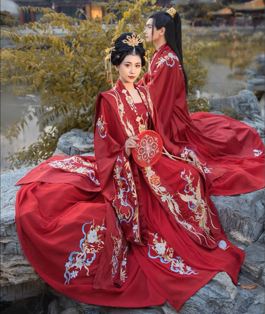 Chinese store traditional costume