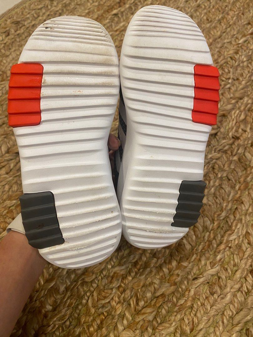 Childrens size 11 adidas outlet trainers