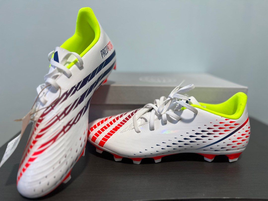 ADIDAS Predator Edge.4 FxG Football Boots