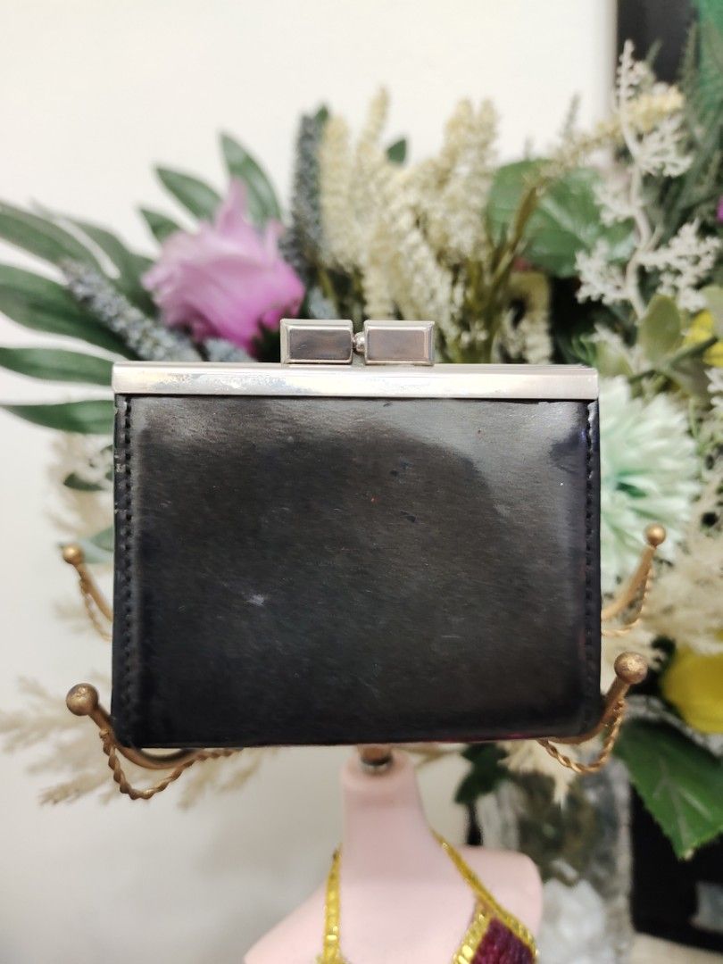 Agnes B. Voyage mini Kisslock Wallet (Category: Luxury Bags & Wallets) located in Baguio. Submitted by PreiLoveMaria (Listing ID 1242523103, Image 2). Description: Agnes B. Voyage mini Kisslock Wallet Good used condition Normal signs of wear 🙂 Super cute and nice in actual H: 2" L: 2.5" D: 1" Very matchie to your micro bags Please check detailed photos Open for Shipping via J&T only No COD/COP.
