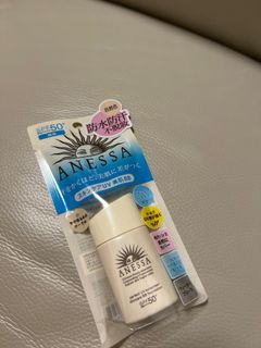 （分類：）位於 。 由 watermelonbittermind 提交（商品編號 1242504632，圖片 1）。簡介： 。