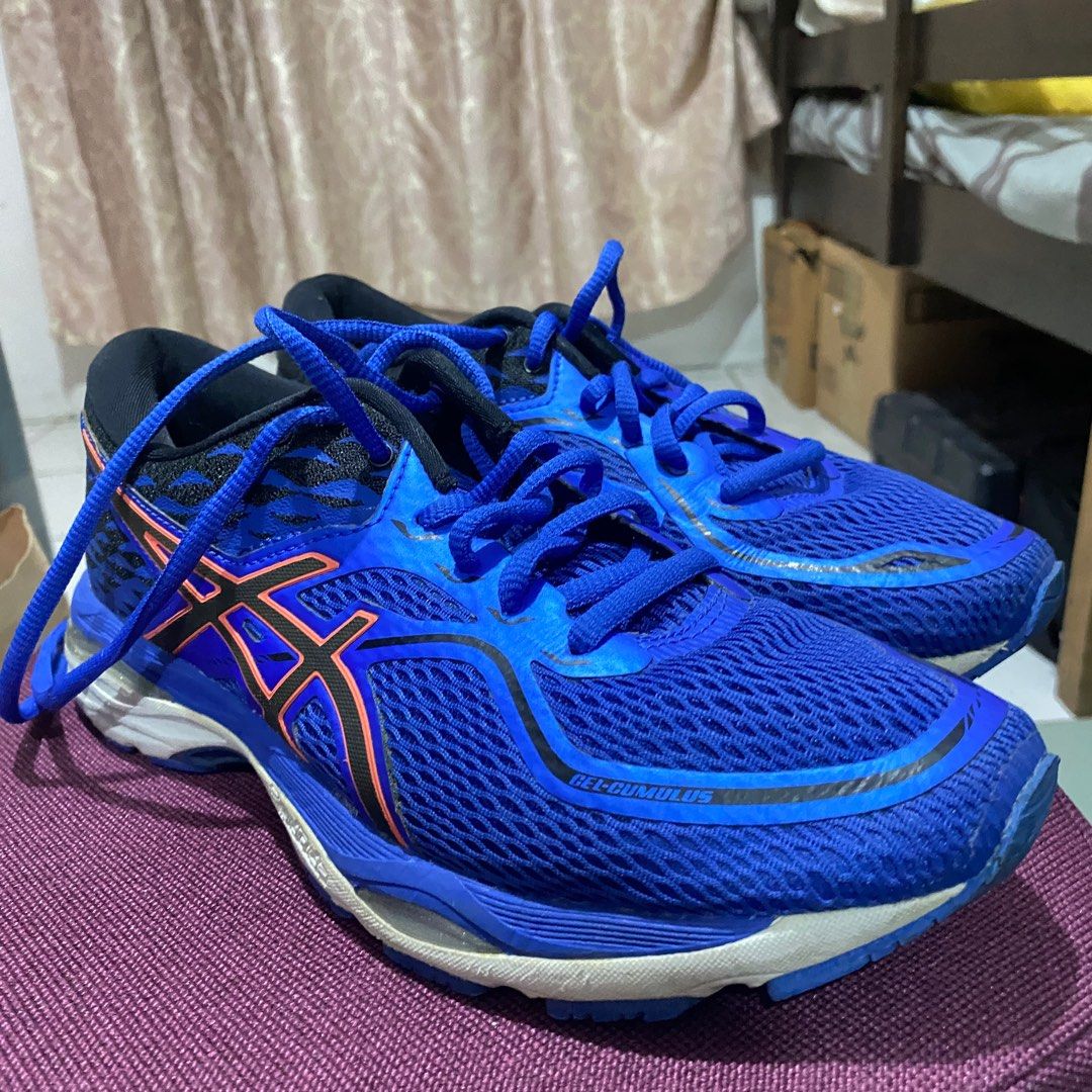 Asics gel cumulus 19 women's size 7 deals