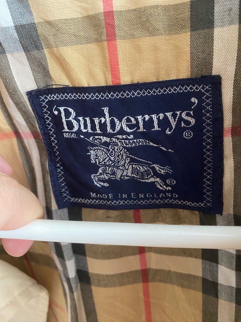 How to sale authenticate burberry coat