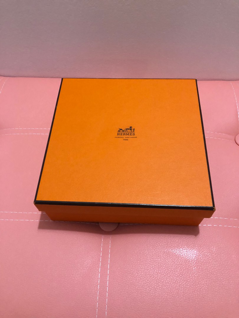 Original Hermes Box, Luxury, Bags & Wallets on Carousell