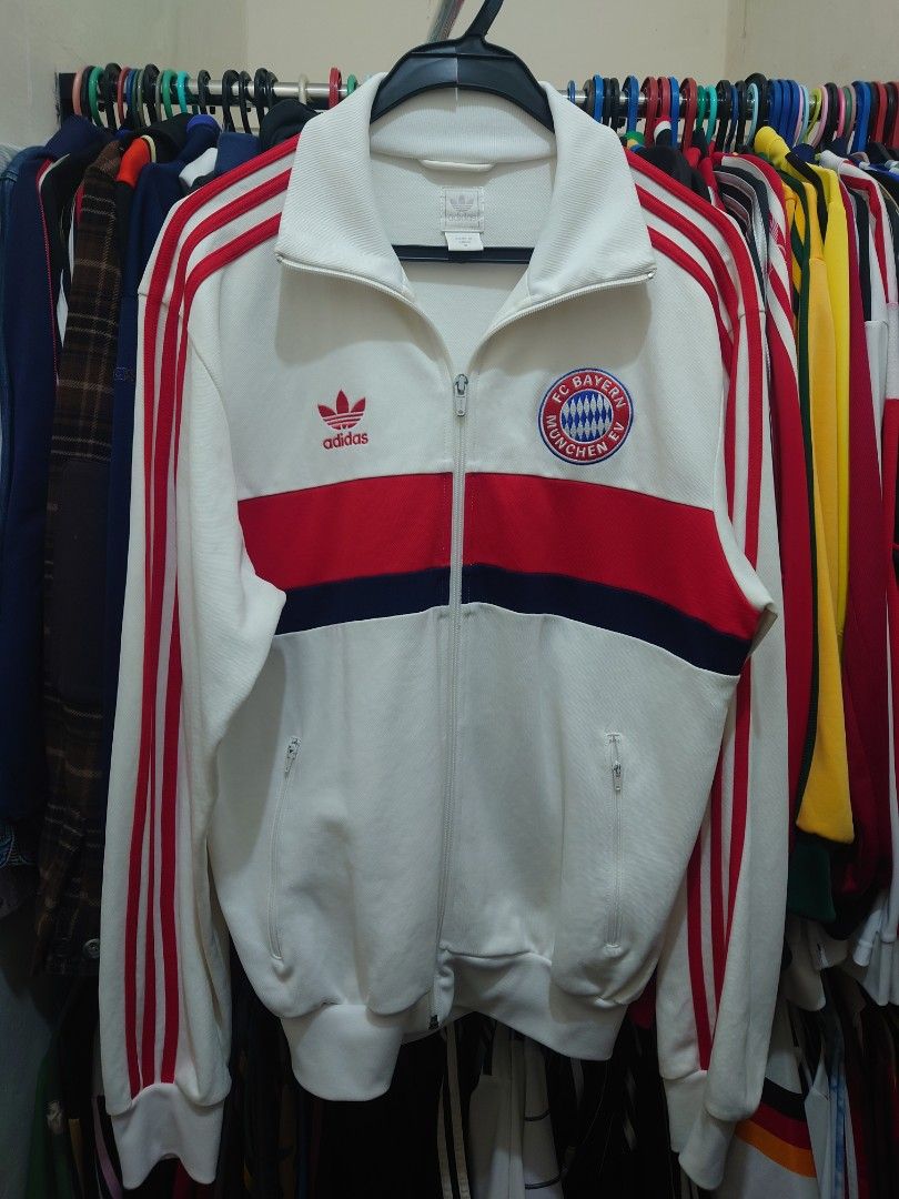 Authentic vintage adidas Bayer Munchen tracktop sweater jacket