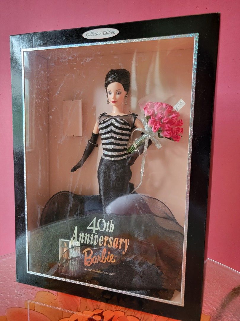 Barbie 40th Anniversary Doll Mattel 1999 24842 NRFB Silkstone