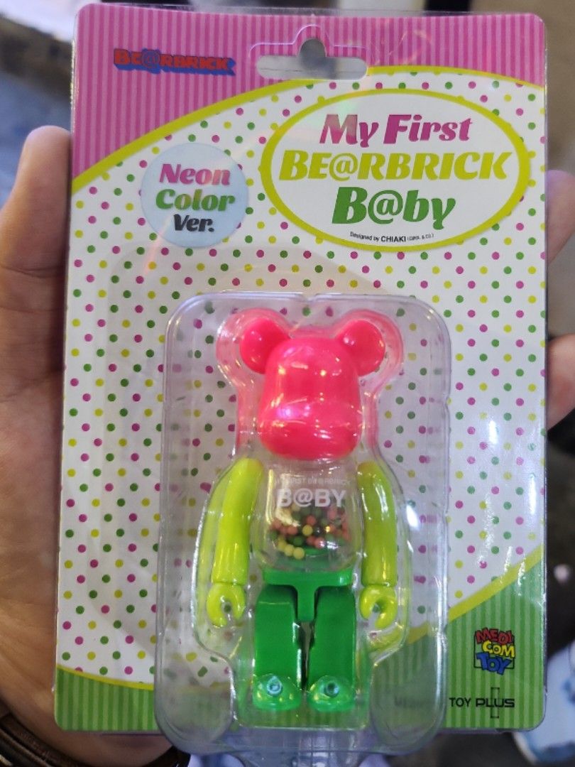 Bearbrick 100% my first baby neon color ver., 興趣及遊戲, 玩具