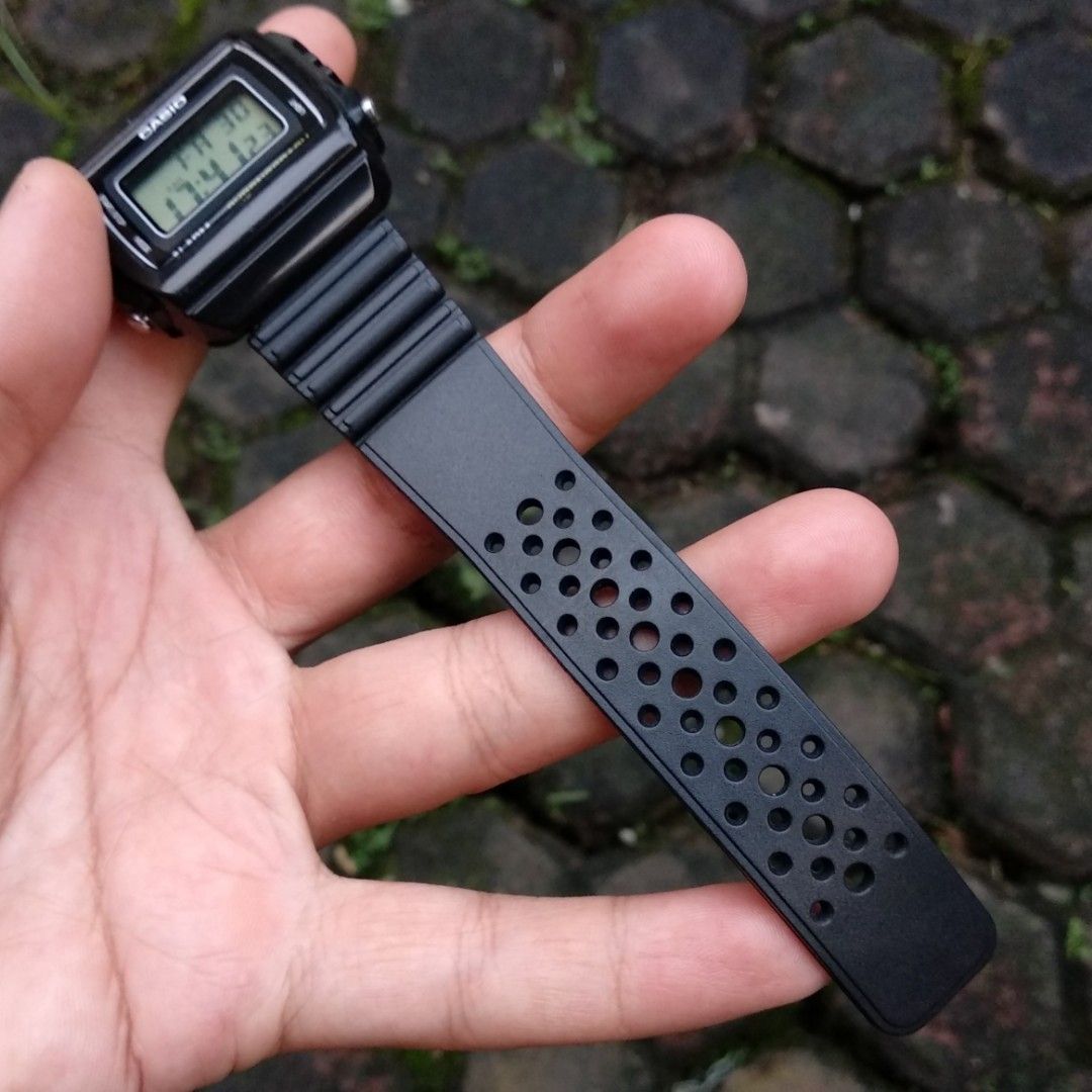 casio-digital-watch-w-215h-on-carousell