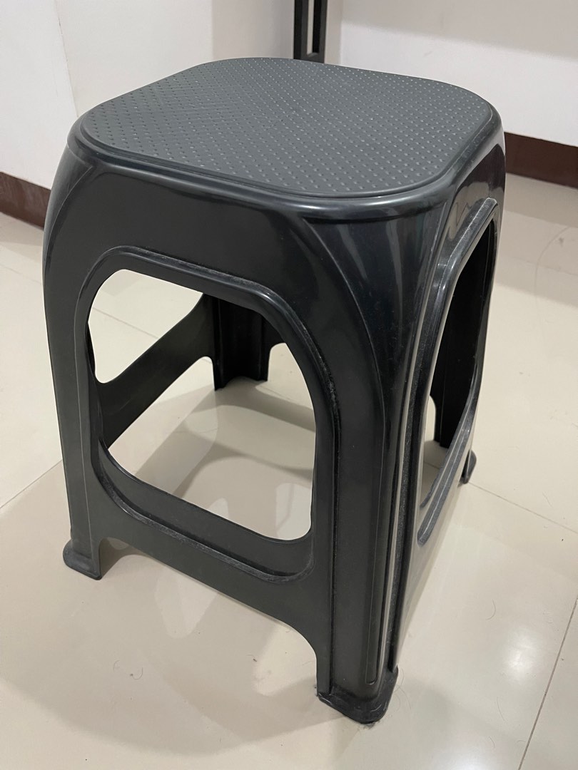 Chair/Stool (Plastic), Furniture & Home Living, Furniture, Chairs on