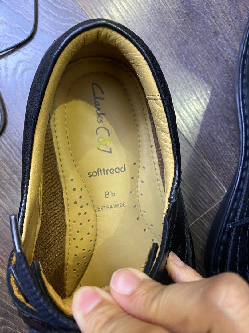 Clarks soft tread sale