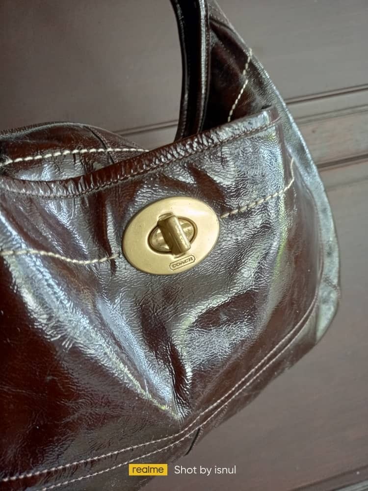 Coach Hobo handbag - clothing & accessories - by owner - craigslist