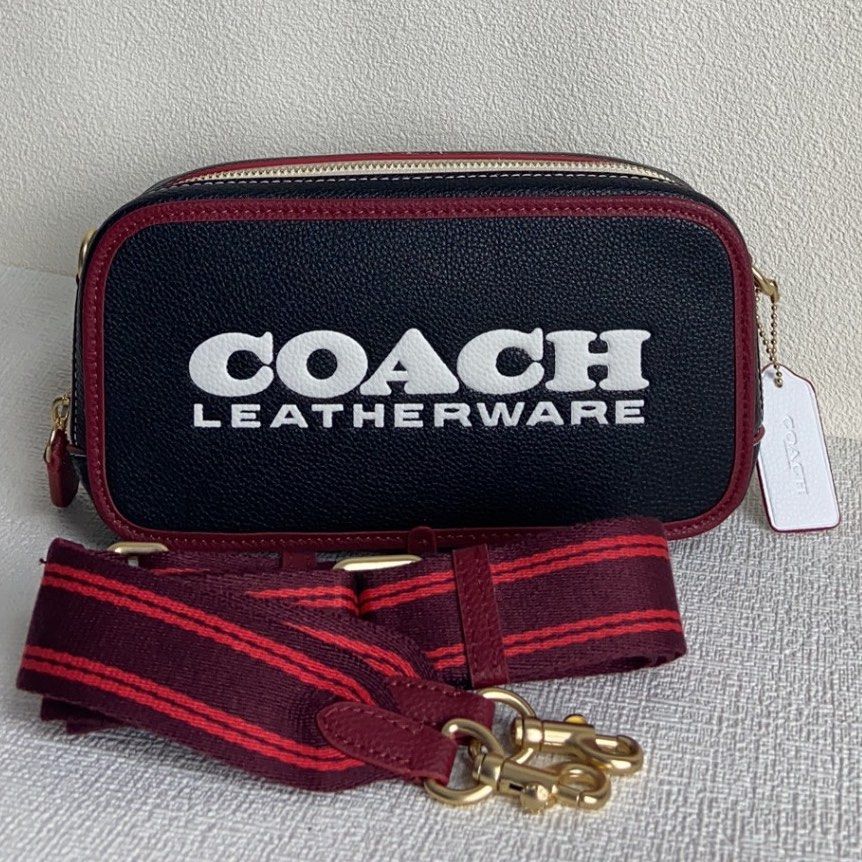 Coach Women’s Camera Sling Bag, Women's Fashion, Bags & Wallets, Cross