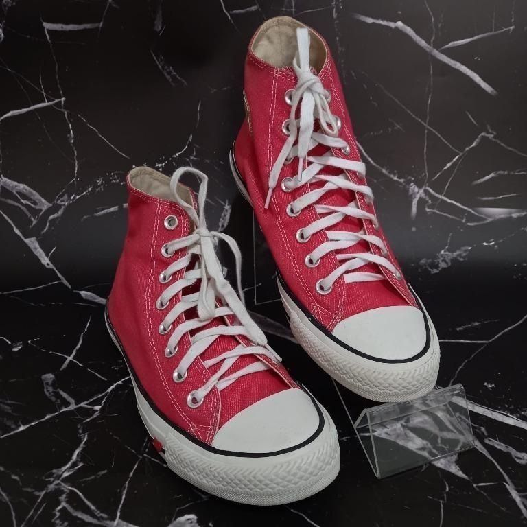 Chuck taylor all star sucker for love hi best sale