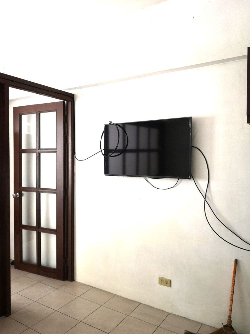 Corinthian Executive Regency (Category: Apartments & Condos) located in Manila. Submitted by gracious18_ (Listing ID 1242486723, Image 3). Description: A home for the constantly engaged, on-the-go urban professional. This semi-furnished, one-bedroom apartment is conveniently located near important hubs. ✨Semi-furnished✨ 1. TV 2. Refrigerator ✨Condo Amenities✨ 👮🏻‍♂️ Security ⏰ Alarm 📶 Internet 🚘 Car park 🧒🏻 Children's Area 🥗 Garden 🏋️ Gym 