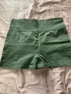 (Category: ) located in . Submitted by mylists (Listing ID 1242353490, Image 1). Description: .