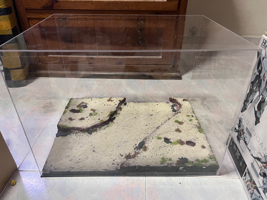 Diorama with acrylic display, Hobbies & Toys, Toys & Games on Carousell